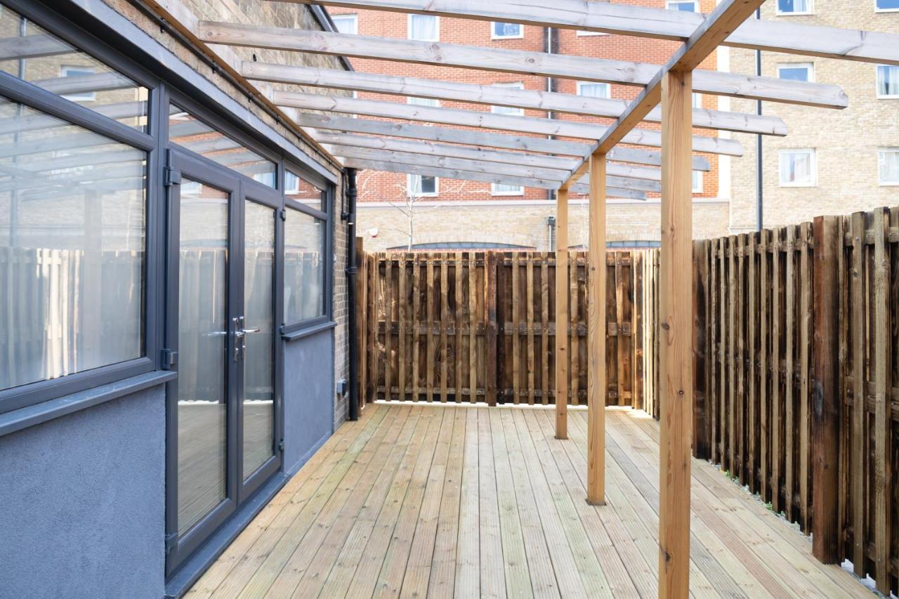 Amazing New Spacious Apartment In Se1 London Kültér fotó